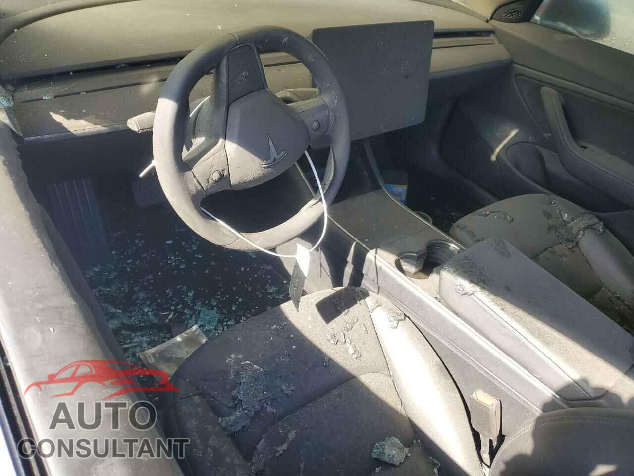 TESLA MODEL 3 2018 - 5YJ3E1EA9JF016464