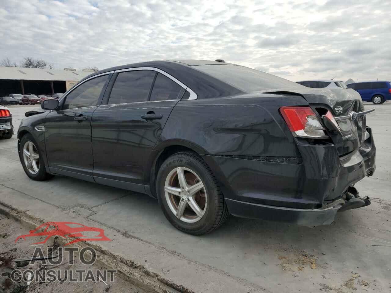 FORD TAURUS 2012 - 1FAHP2DW2CG128539