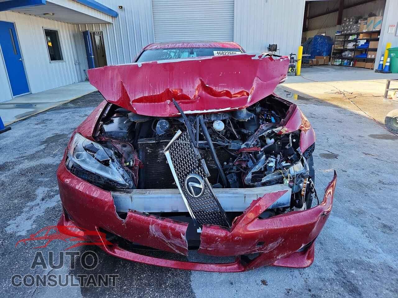 LEXUS IS 2011 - JTHBF5C24B5154264