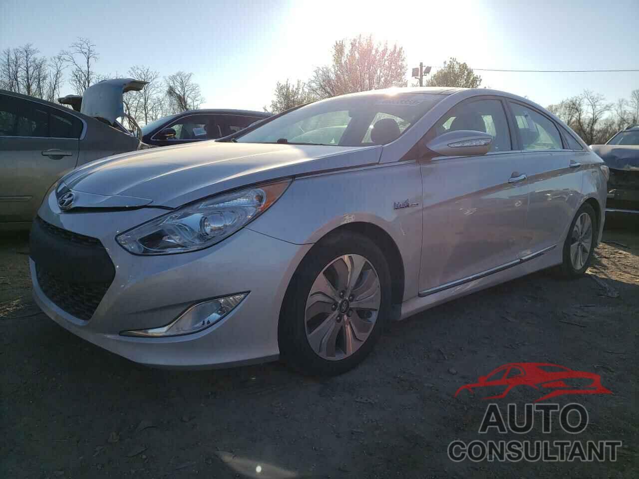 HYUNDAI SONATA 2015 - KMHEC4A42FA132844
