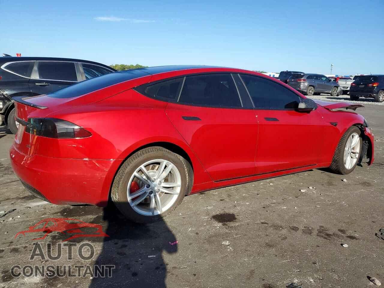 TESLA MODEL S 2017 - 5YJSA1E20HF208740
