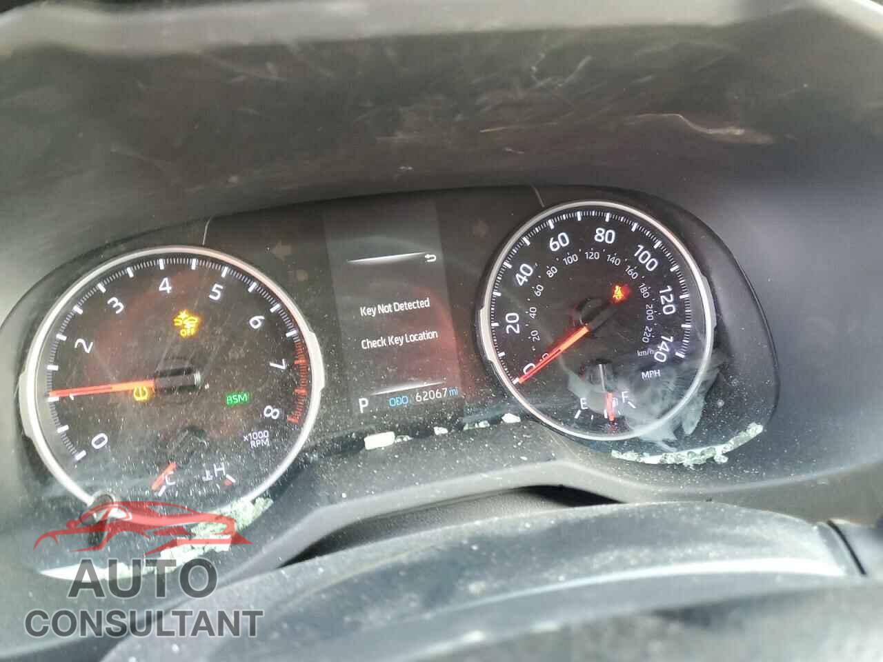 TOYOTA RAV4 2019 - JTMP1RFV3KD040457
