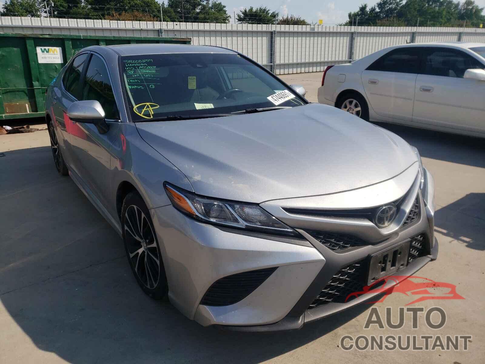 TOYOTA CAMRY 2019 - 4T1B11HK0KU234521