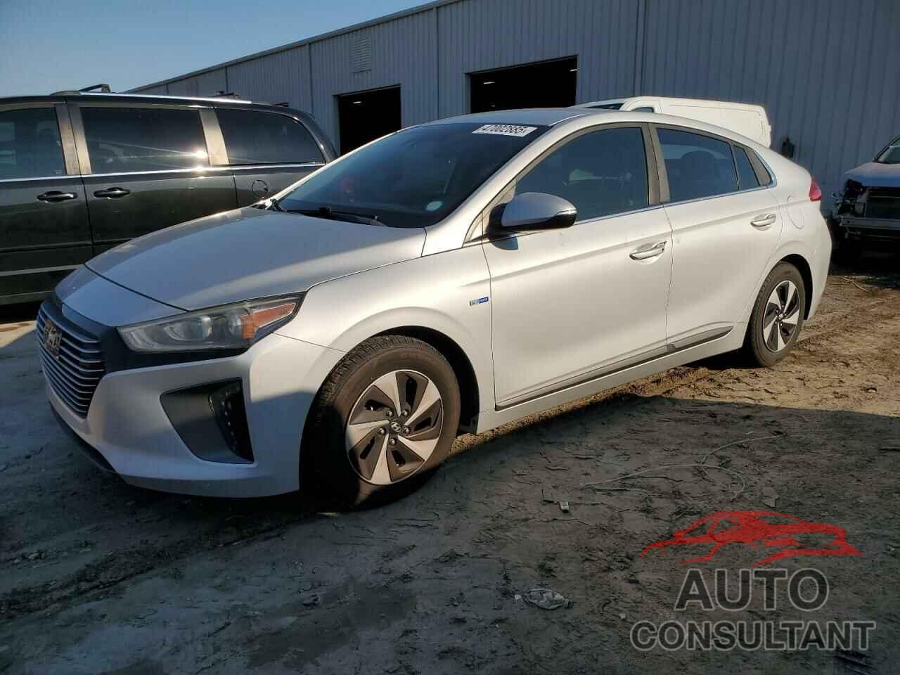 HYUNDAI IONIQ 2017 - KMHC75LC4HU044949