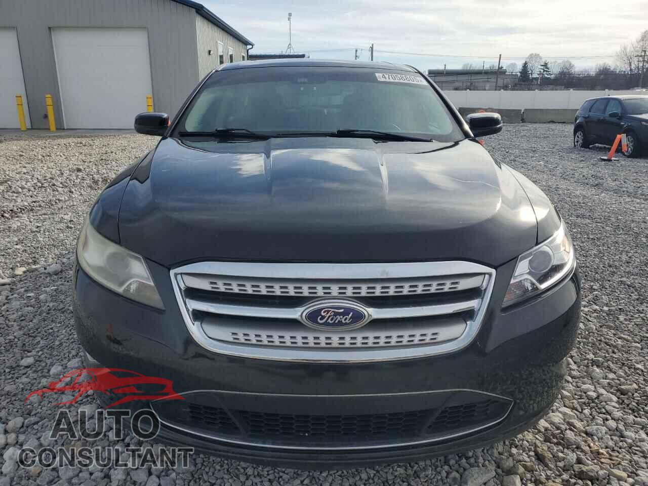 FORD TAURUS 2011 - 1FAHP2KT0BG104070
