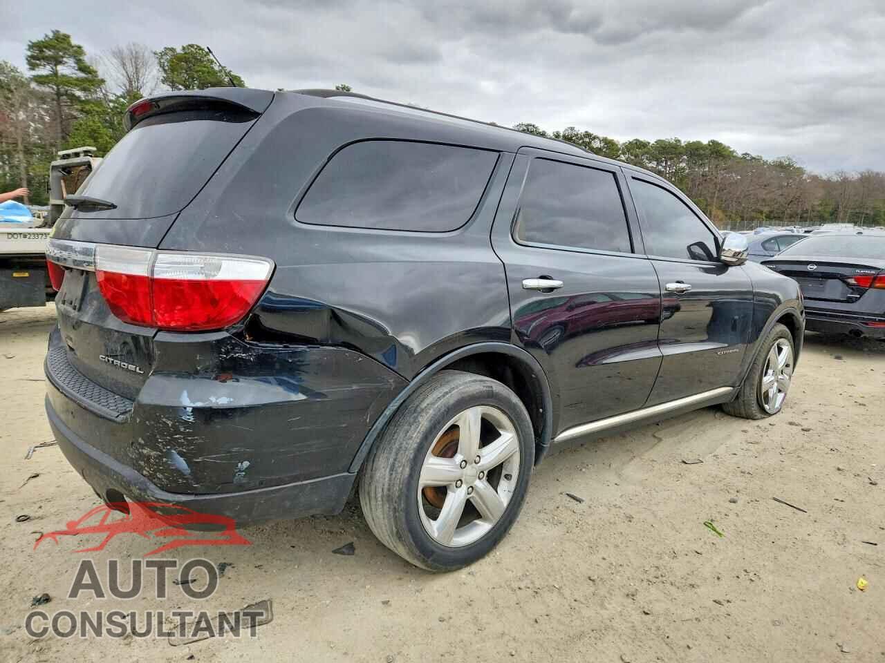 DODGE DURANGO 2013 - 1C4RDJEG8DC580013