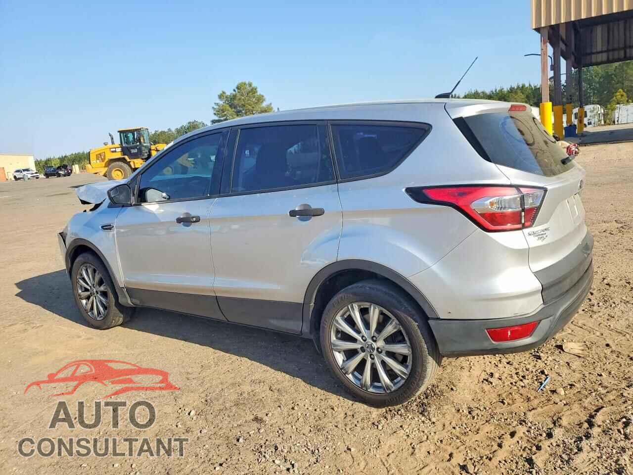 FORD ESCAPE 2017 - 1FMCU0F79HUB96672