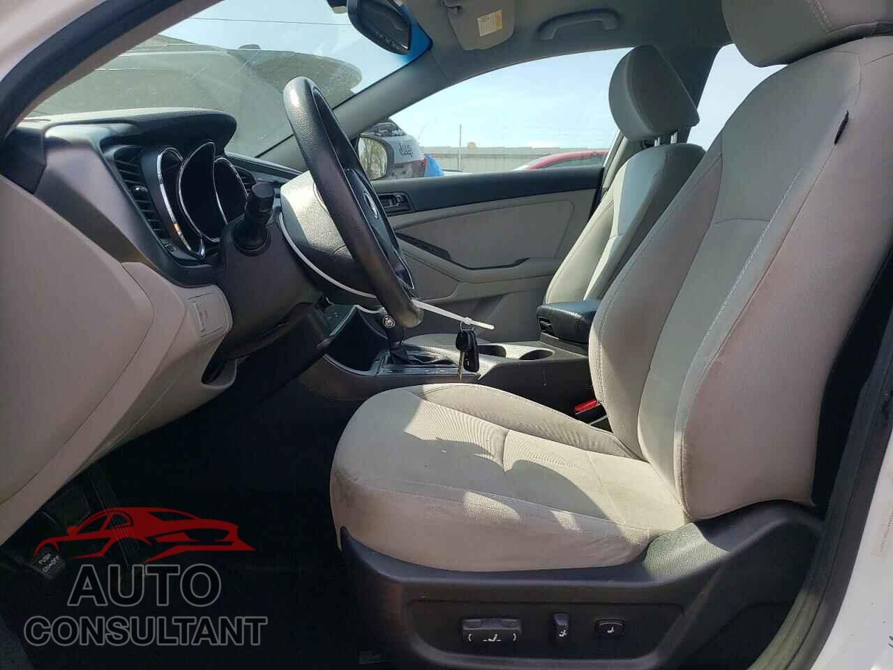 KIA OPTIMA 2013 - 5XXGM4A77DG176277