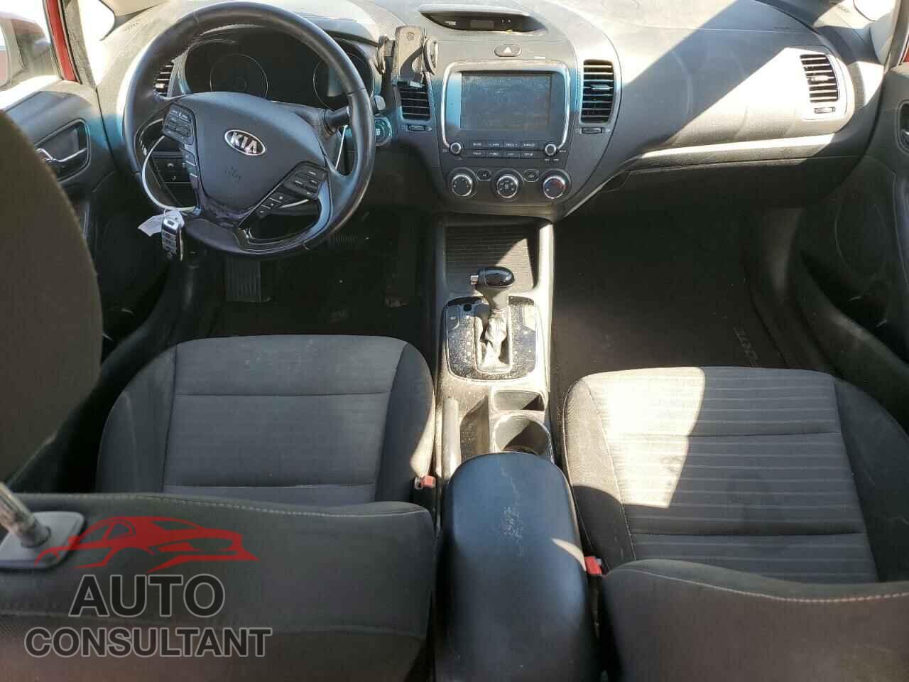 KIA FORTE 2017 - 3KPFL4A72HE022086