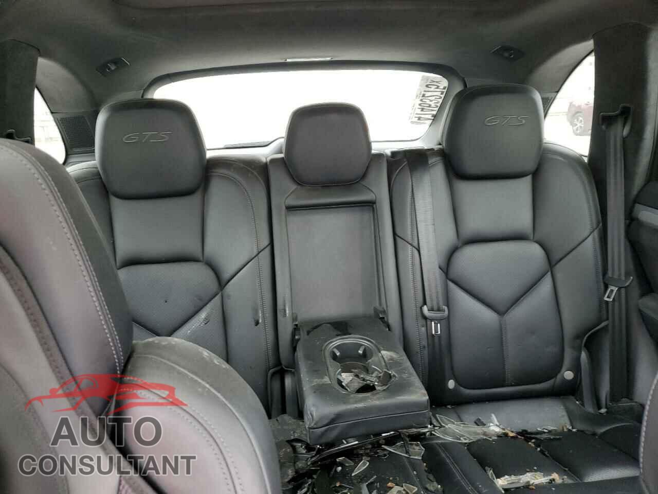 PORSCHE CAYENNE 2016 - WP1AD2A29GLA79535