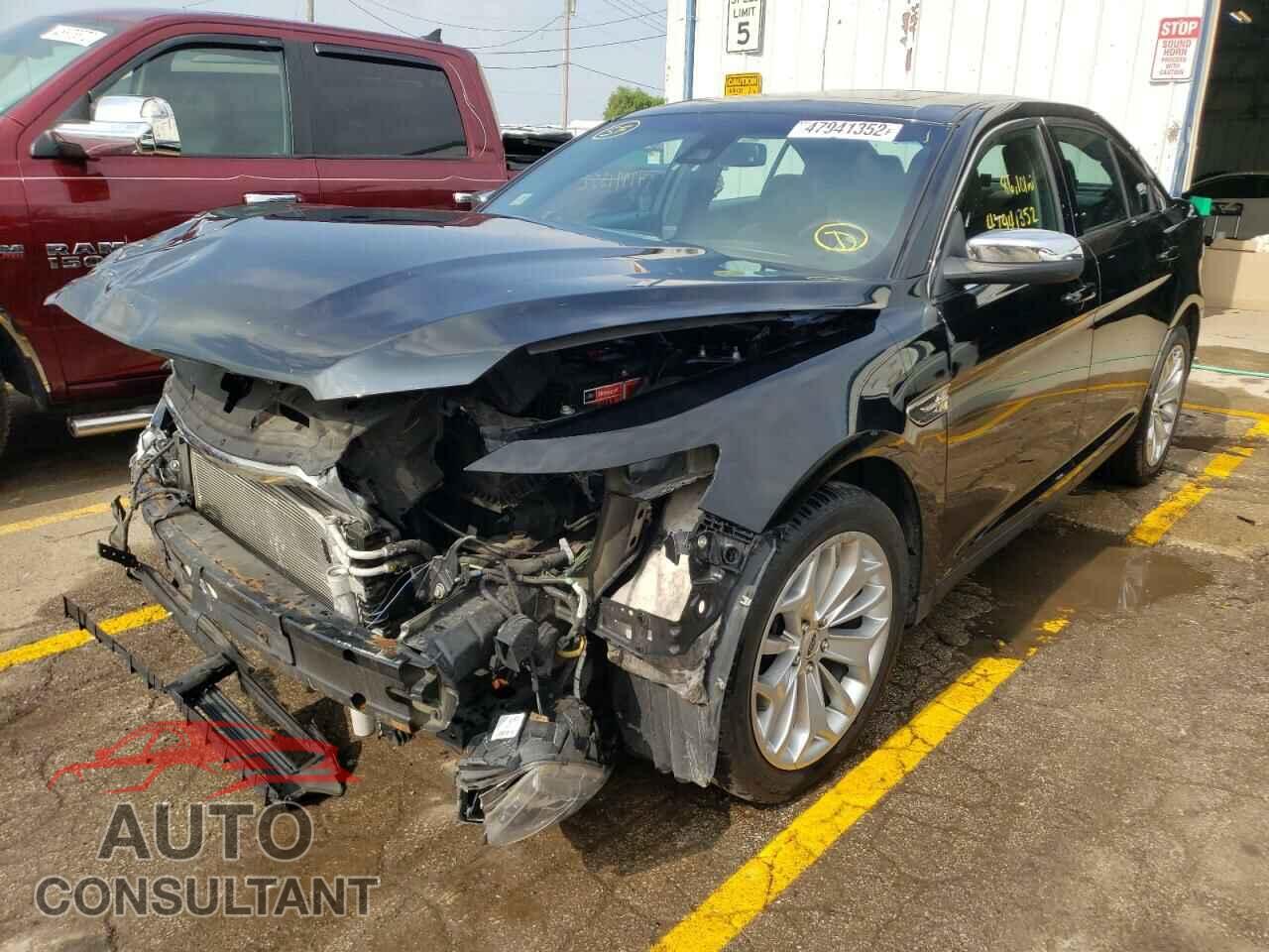 FORD TAURUS 2017 - 1FAHP2F82HG113027