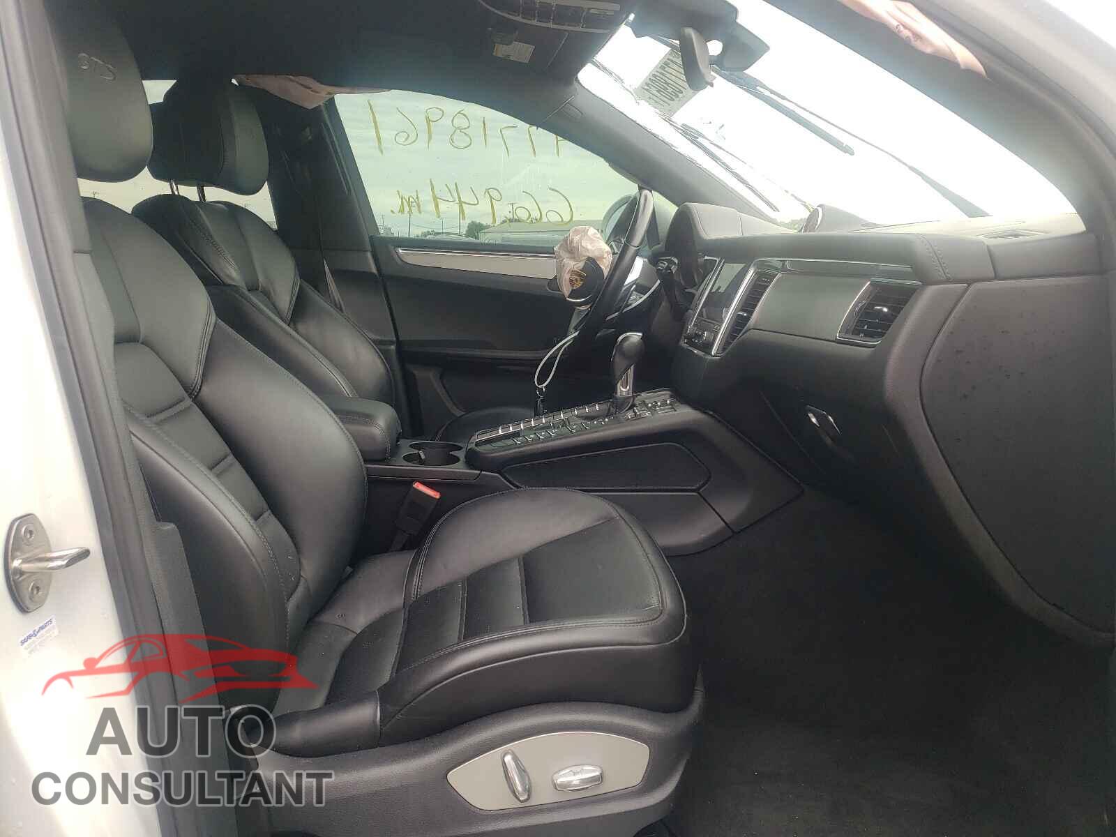 PORSCHE MACAN 2017 - WP1AG2A59HLB50235