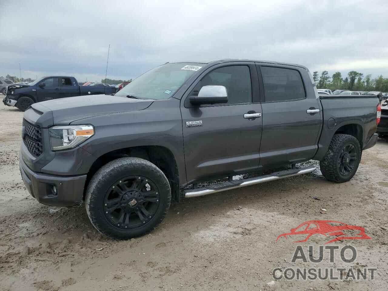 TOYOTA TUNDRA 2019 - 5TFAY5F13KX858793