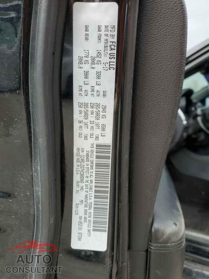 DODGE DURANGO 2017 - 1C4RDJDG7HC906942