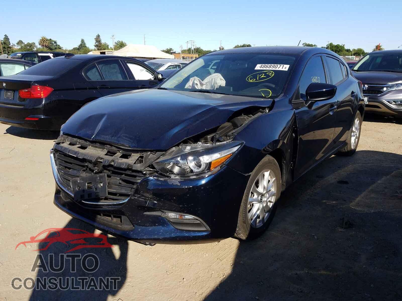 MAZDA 3 2017 - 3MZBN1K73HM114011