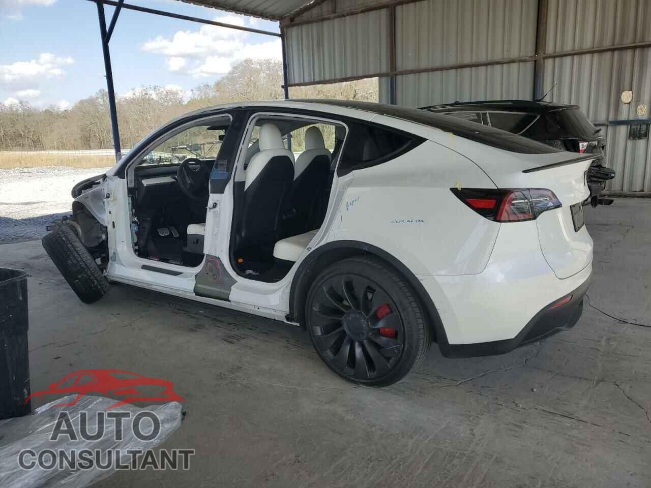 TESLA MODEL Y 2023 - 7SAYGDEF7PF753736