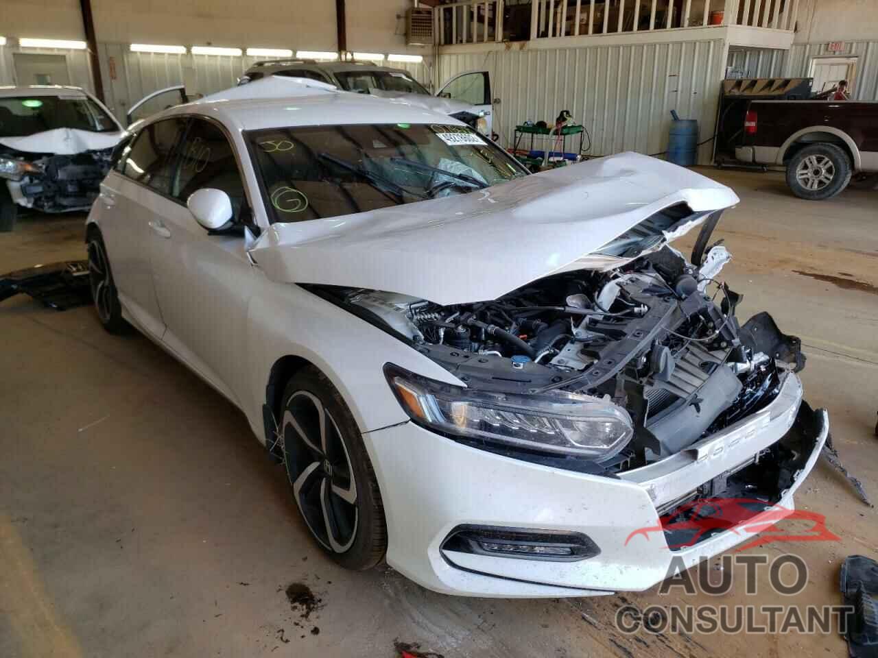 HONDA ACCORD 2018 - 1HGCV1F32JA075270