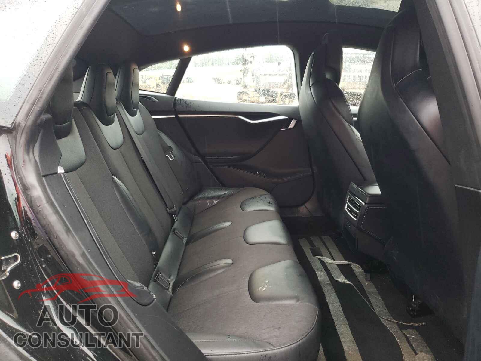 TESLA MODEL S 2017 - 5YJSA1E1XHF199147