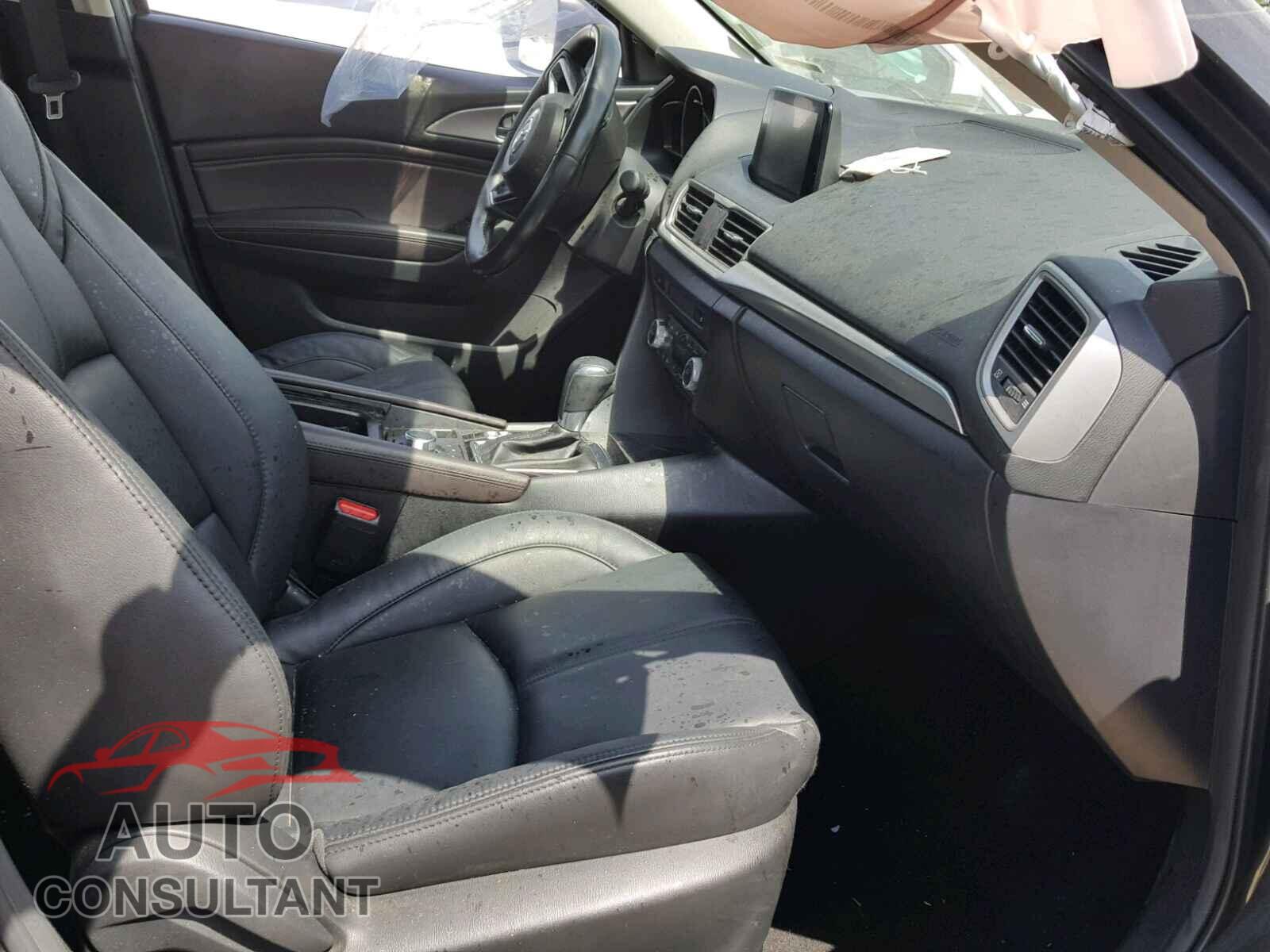MAZDA 3 2017 - 3MZBN1V75HM101241