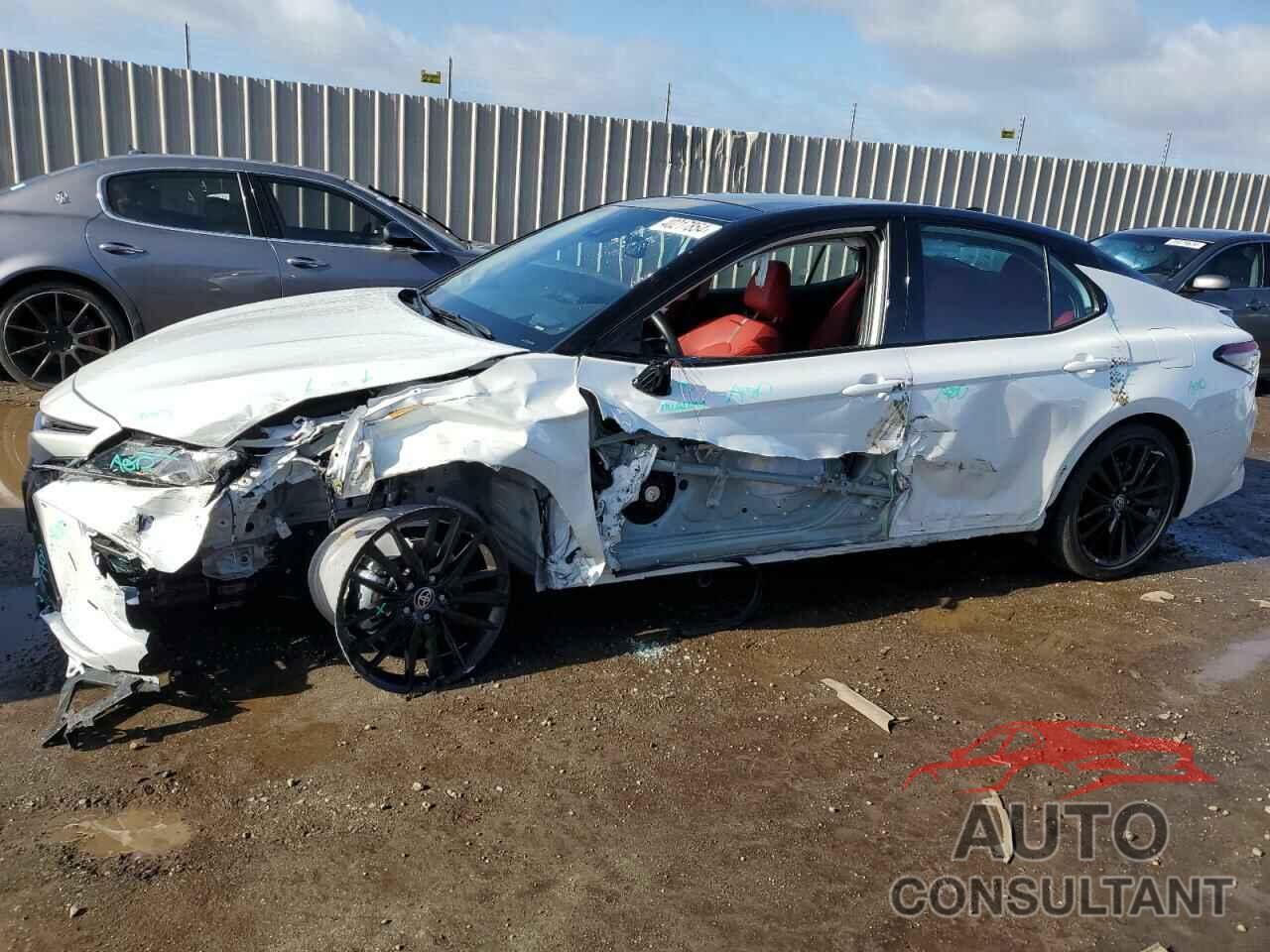 TOYOTA CAMRY 2023 - 4T1KZ1AK5PU083394