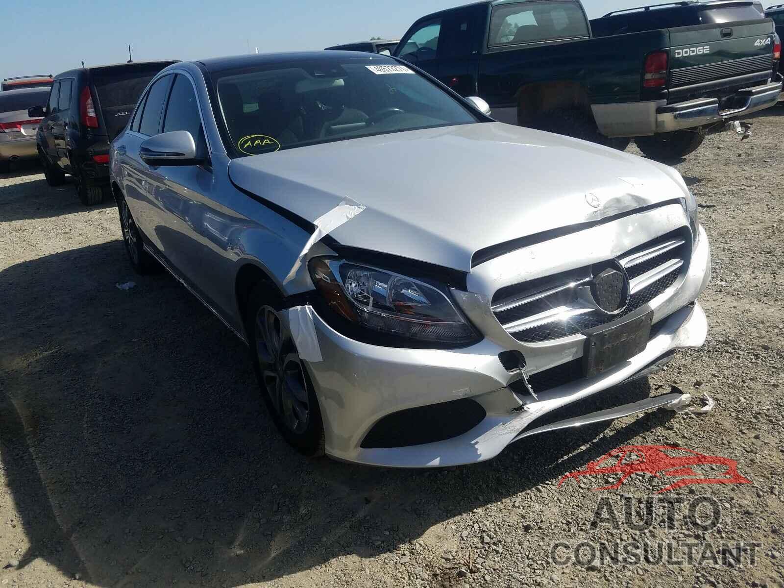 MERCEDES-BENZ C CLASS 2016 - 55SWF4KB5GU136679