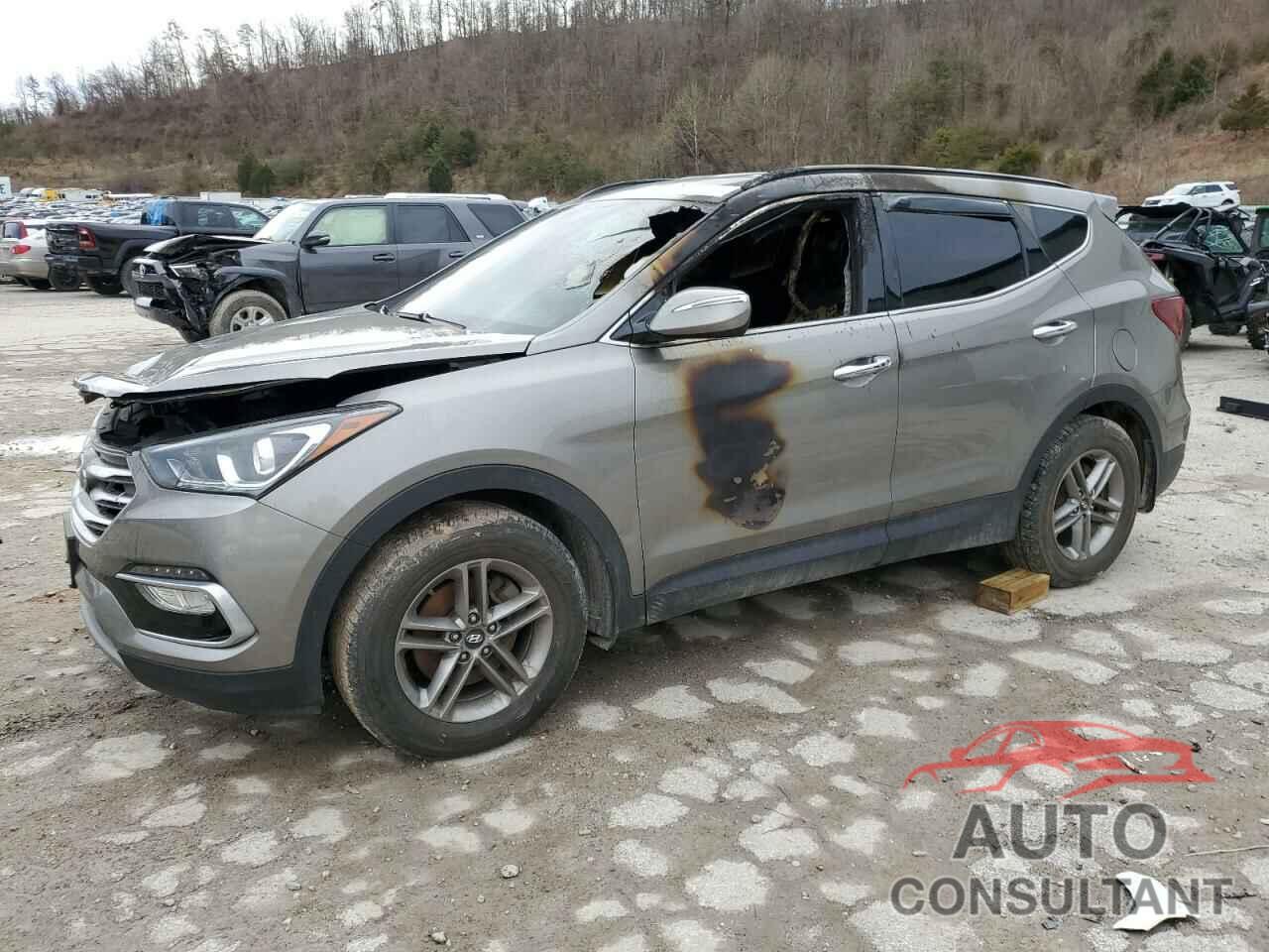 HYUNDAI SANTA FE 2018 - 5NMZUDLB6JH090014