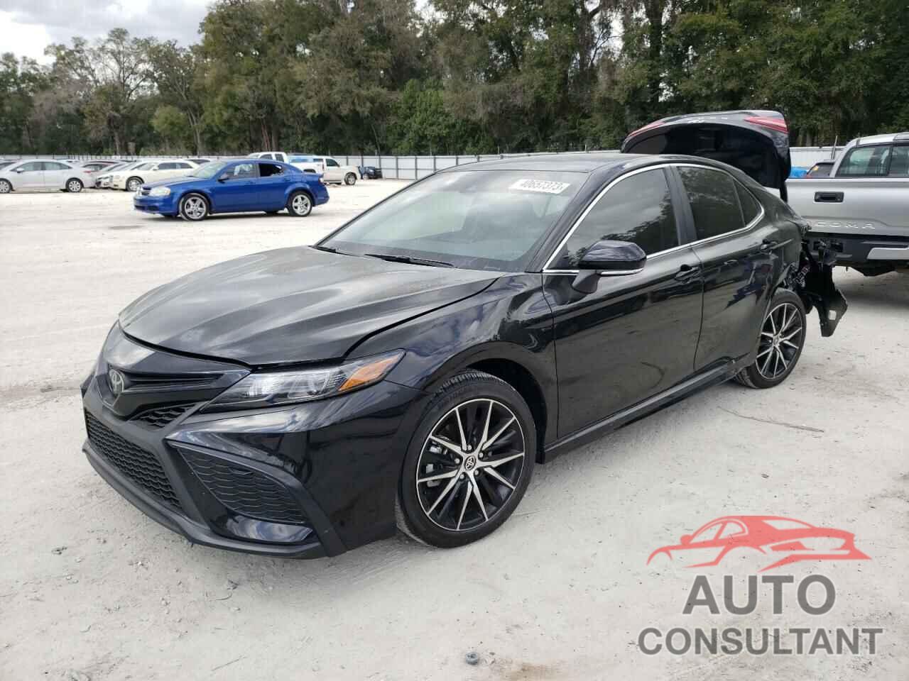 TOYOTA CAMRY 2022 - 4T1G11AK7NU064825