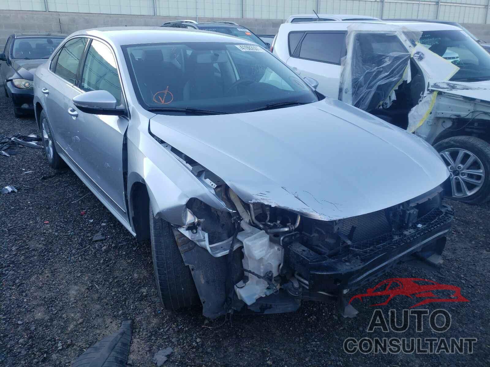 VOLKSWAGEN PASSAT 2017 - 1VWAT7A3XHC059643