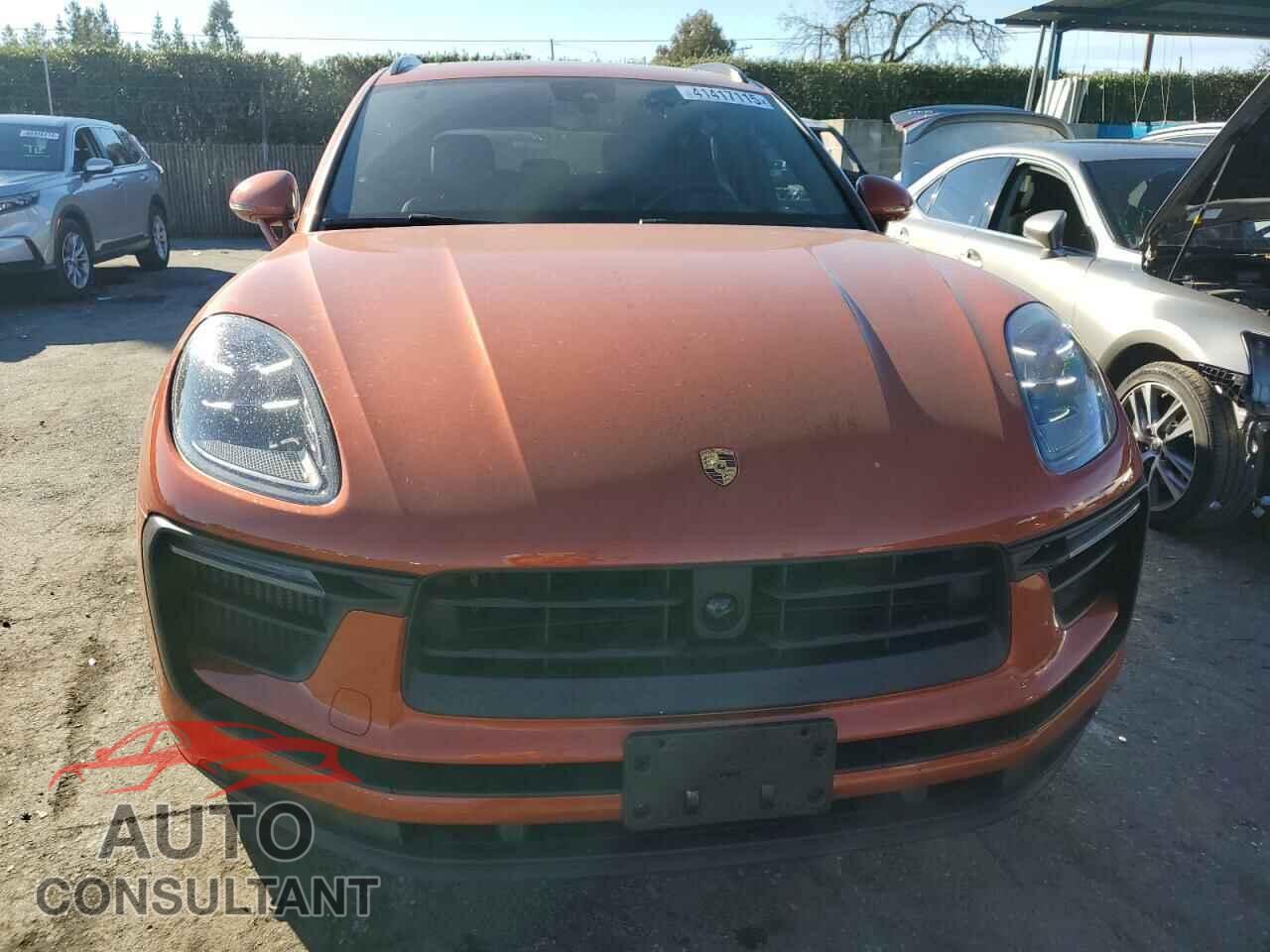 PORSCHE MACAN 2023 - WP1AG2A5XPLB40313