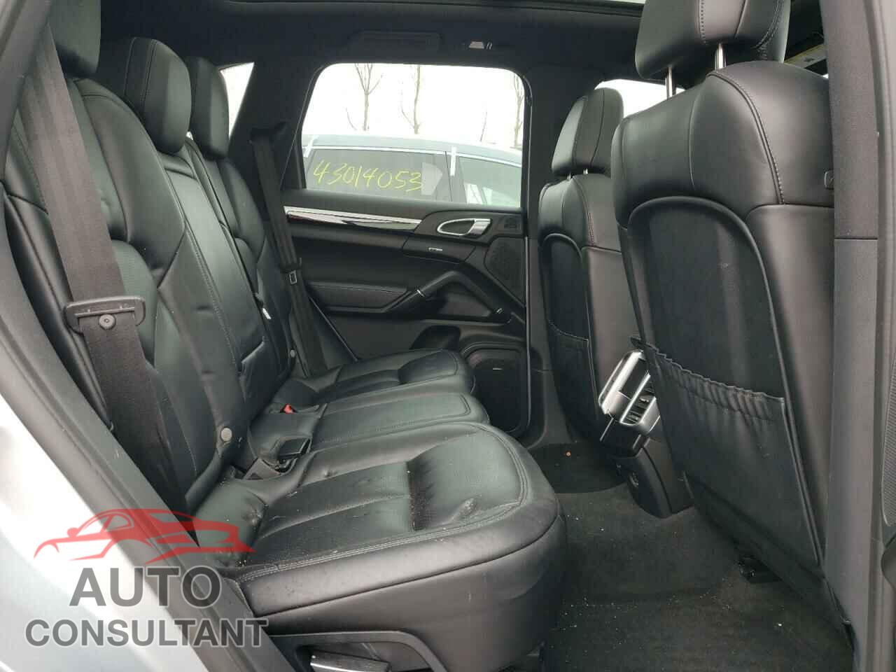 PORSCHE CAYENNE 2016 - WP1AC2A28GLA88617
