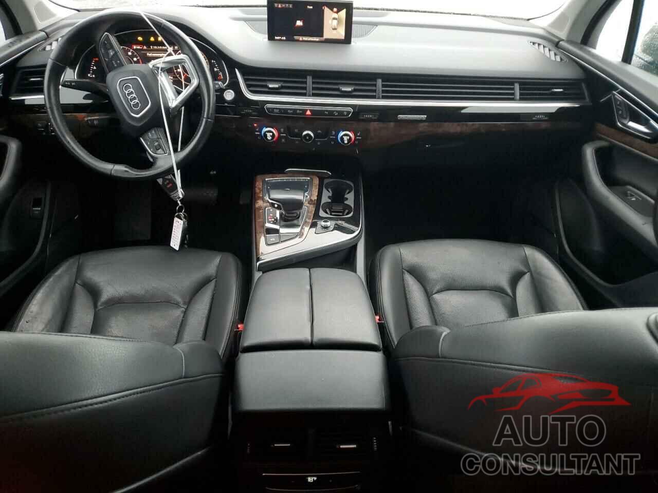 AUDI Q7 2017 - WA1LAAF79HD058854