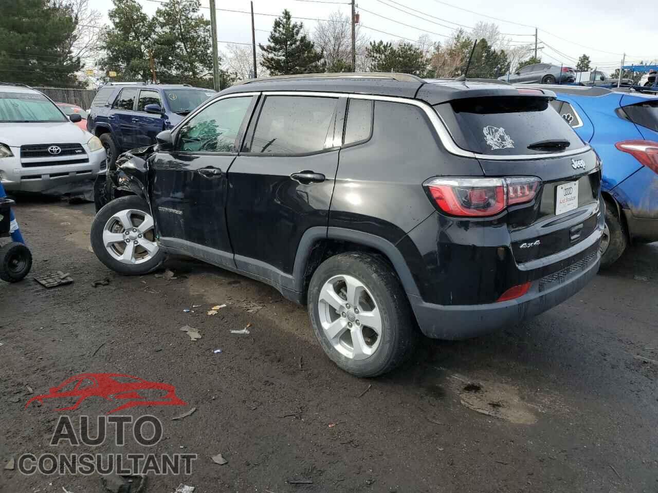 JEEP COMPASS 2018 - 3C4NJDBB8JT161080