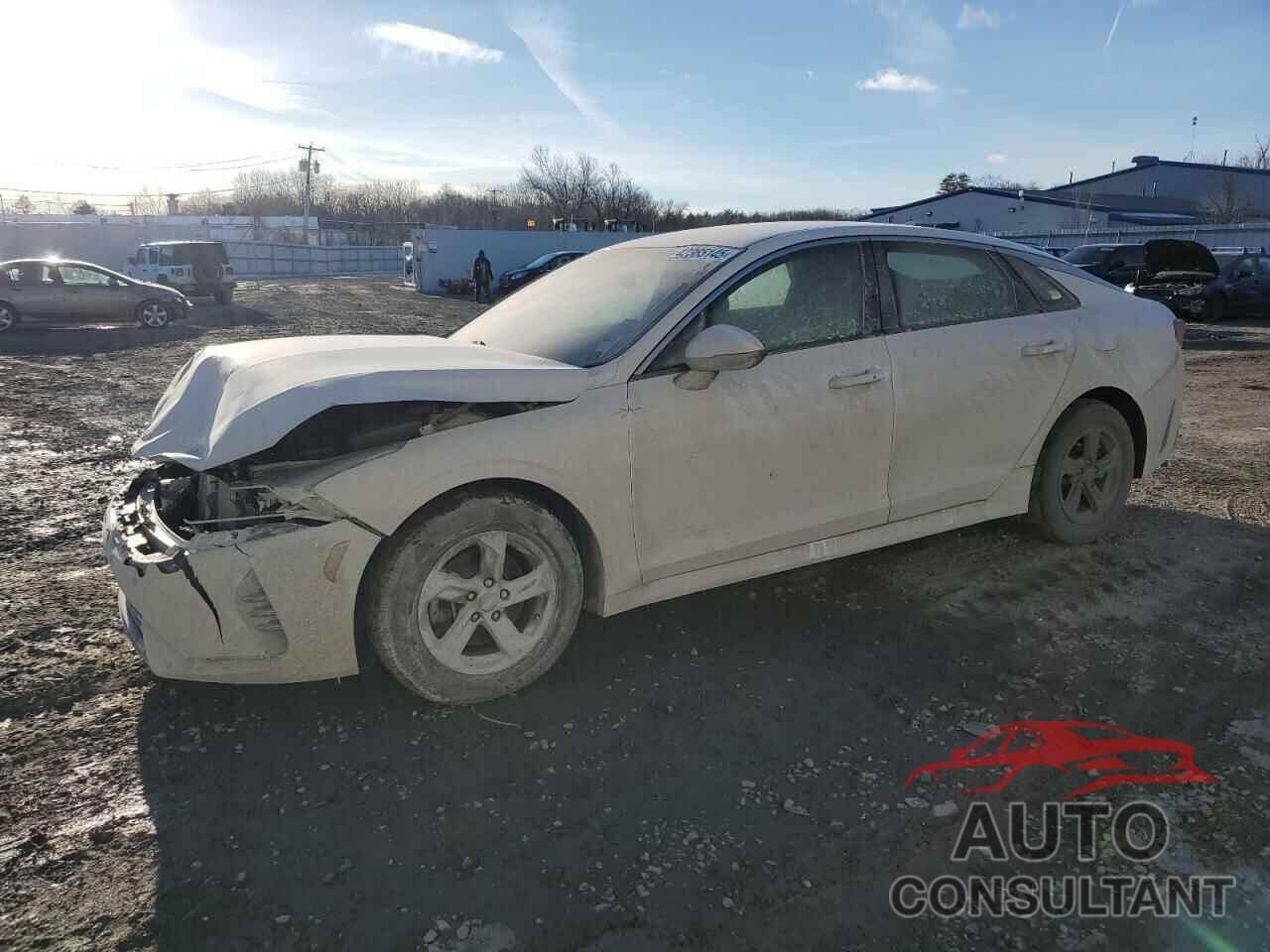 KIA K5 2022 - 5XXG14J23NG122019