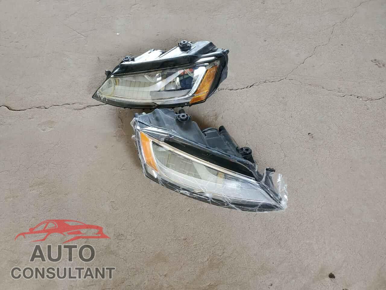 VOLKSWAGEN JETTA 2017 - 3VW2B7AJ5HM312663
