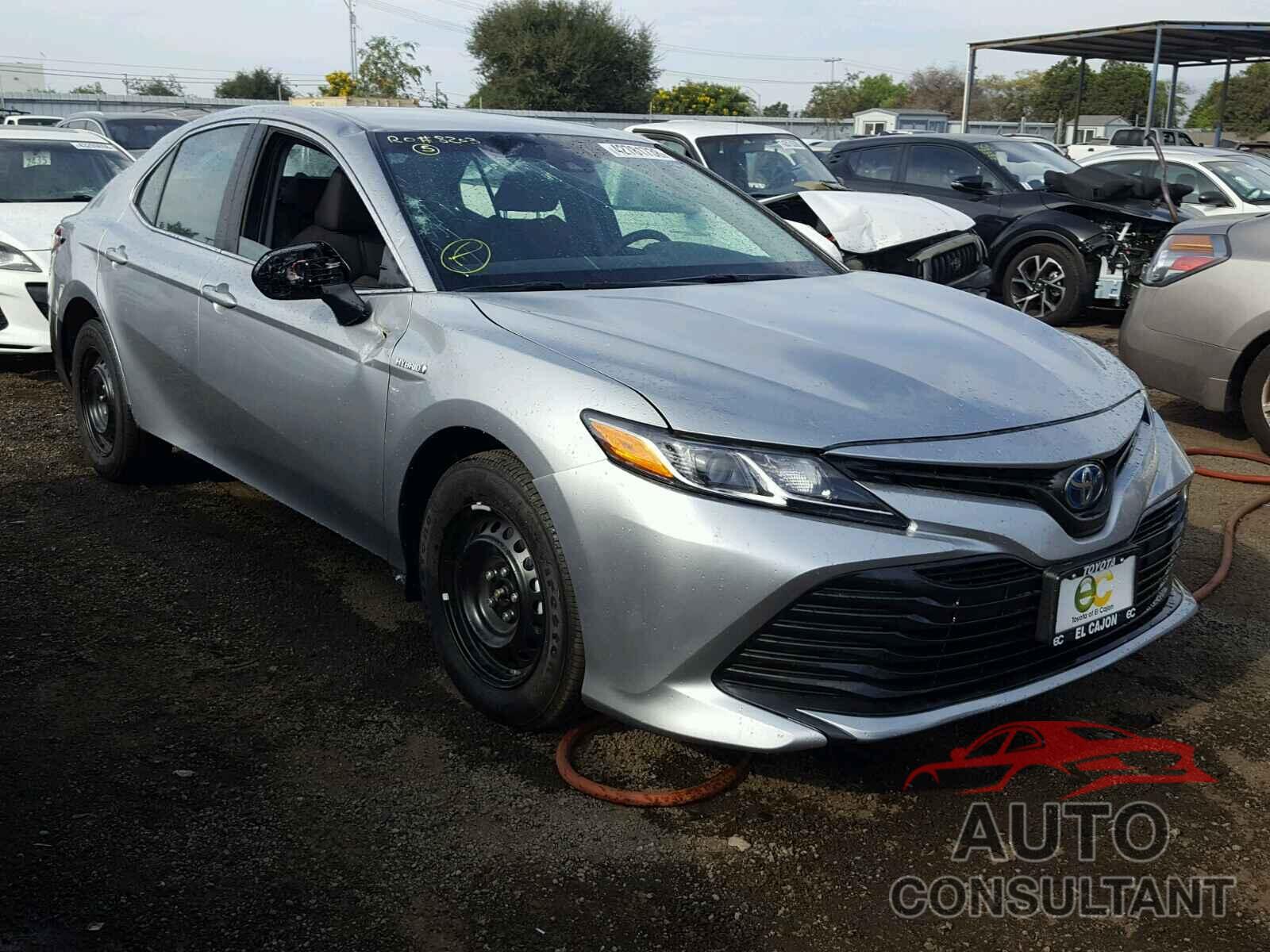 TOYOTA CAMRY 2018 - 4T1B31HKXJU505285