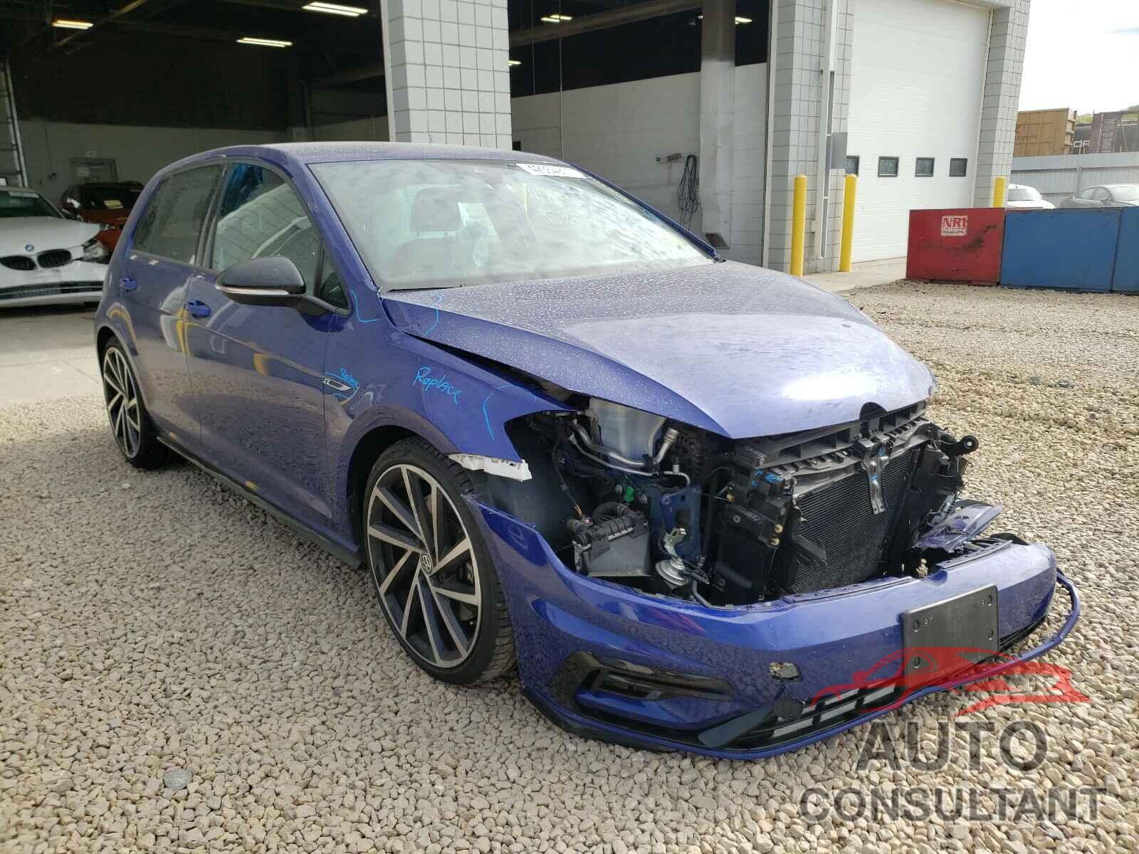 VOLKSWAGEN GOLF 2018 - WVWVF7AU5JW056481