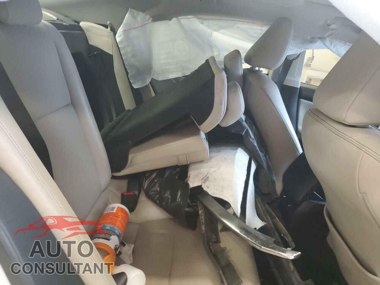 LEXUS IS 2014 - JTHBF1D24E5040728