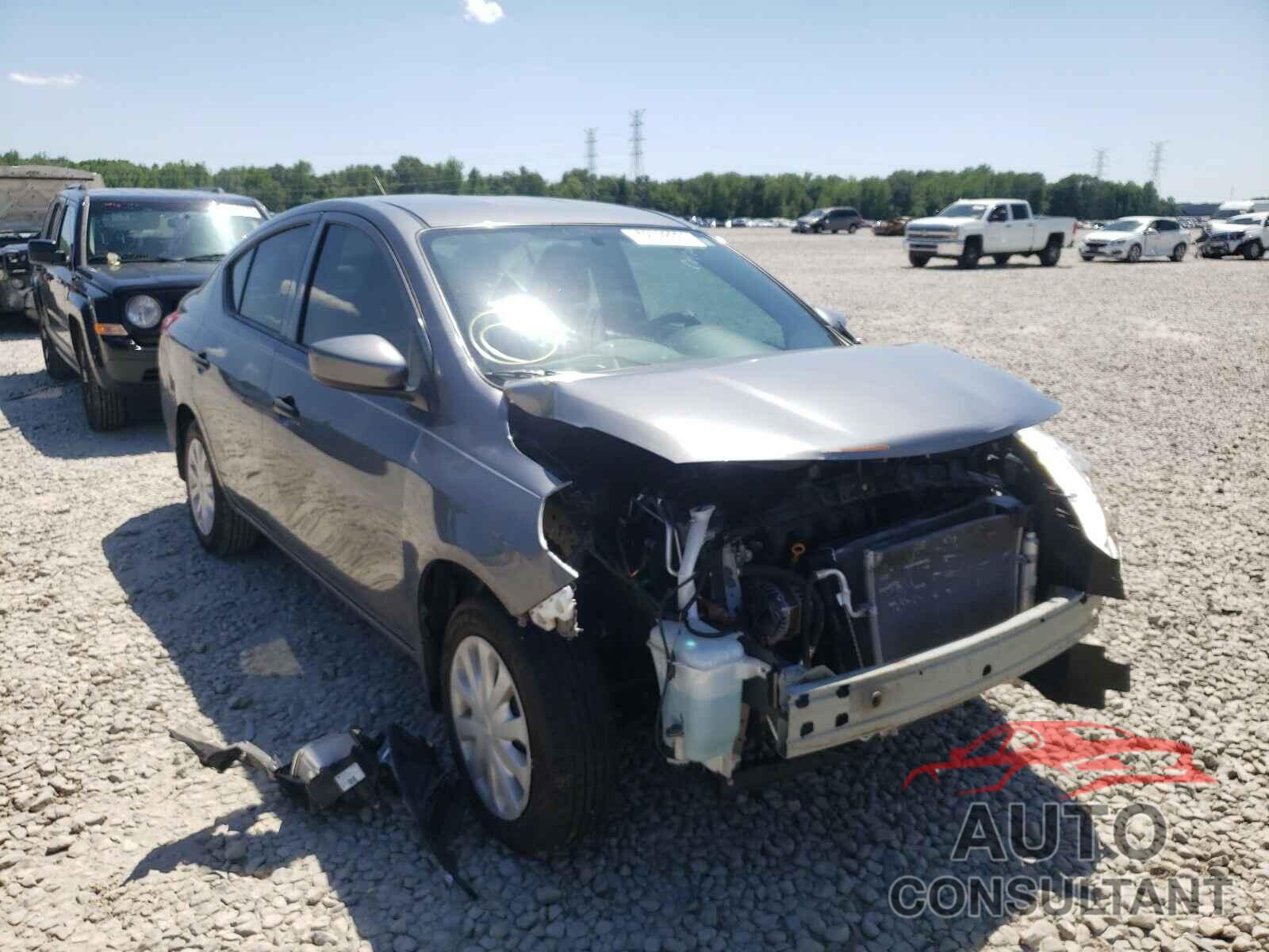 NISSAN VERSA 2019 - 3N1CN7AP5KL815239