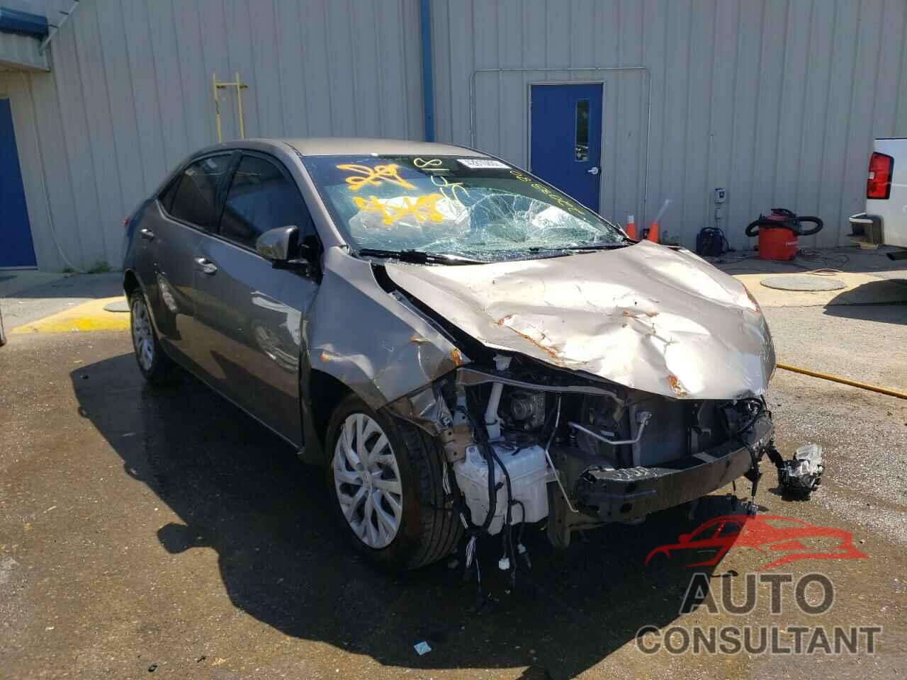 TOYOTA COROLLA 2018 - 5YFBURHE7JP756613