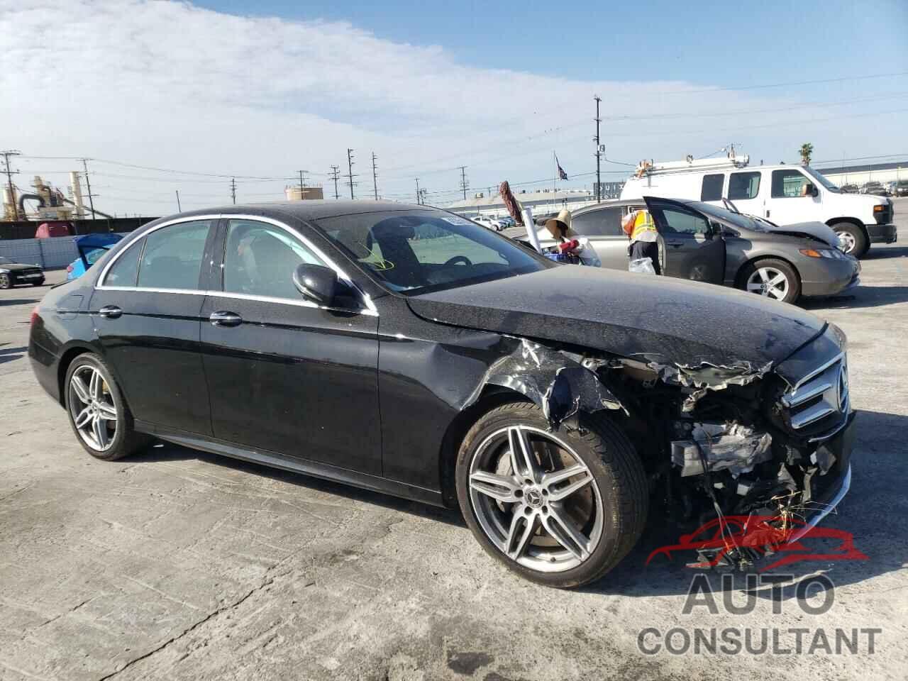 MERCEDES-BENZ E-CLASS 2019 - WDDZF4JB2KA577144