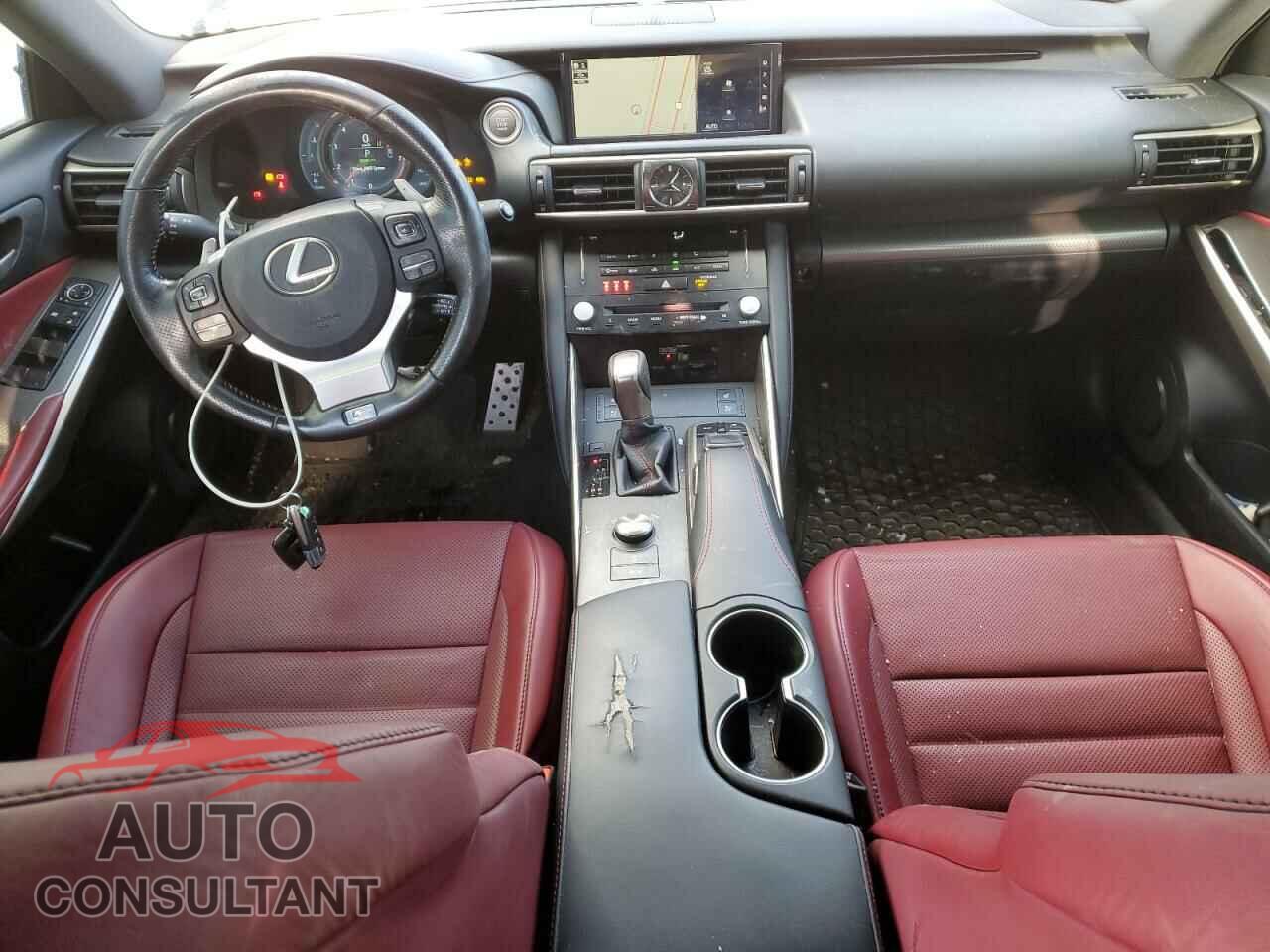 LEXUS IS 2017 - JTHCE1D27H5013454