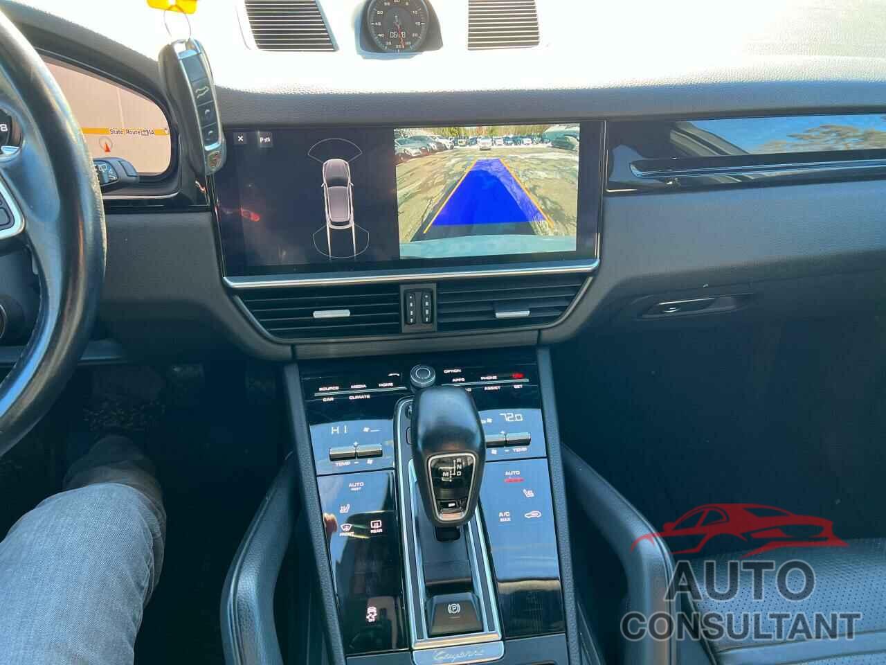 PORSCHE CAYENNE 2019 - WP1AA2AY0KDA01046