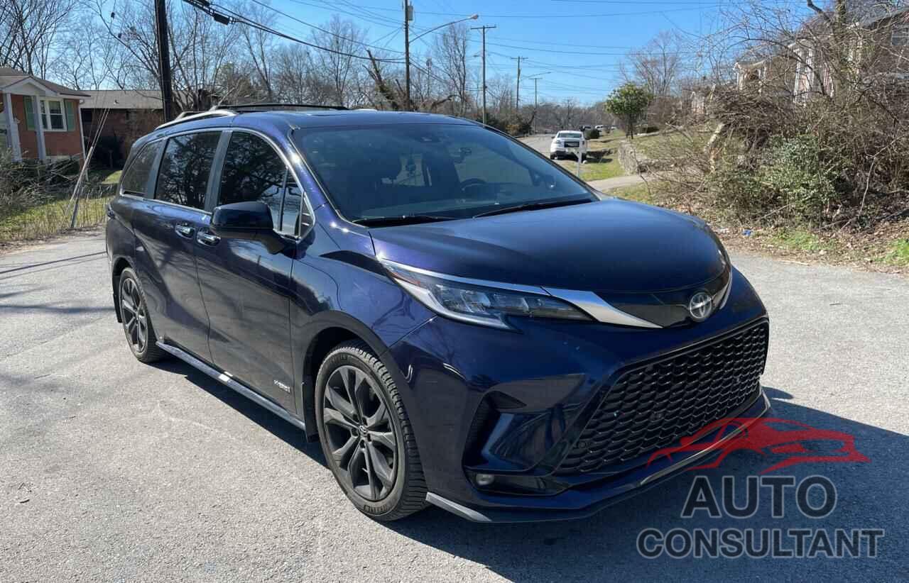 TOYOTA SIENNA 2021 - 5TDDRKEC2MS032294