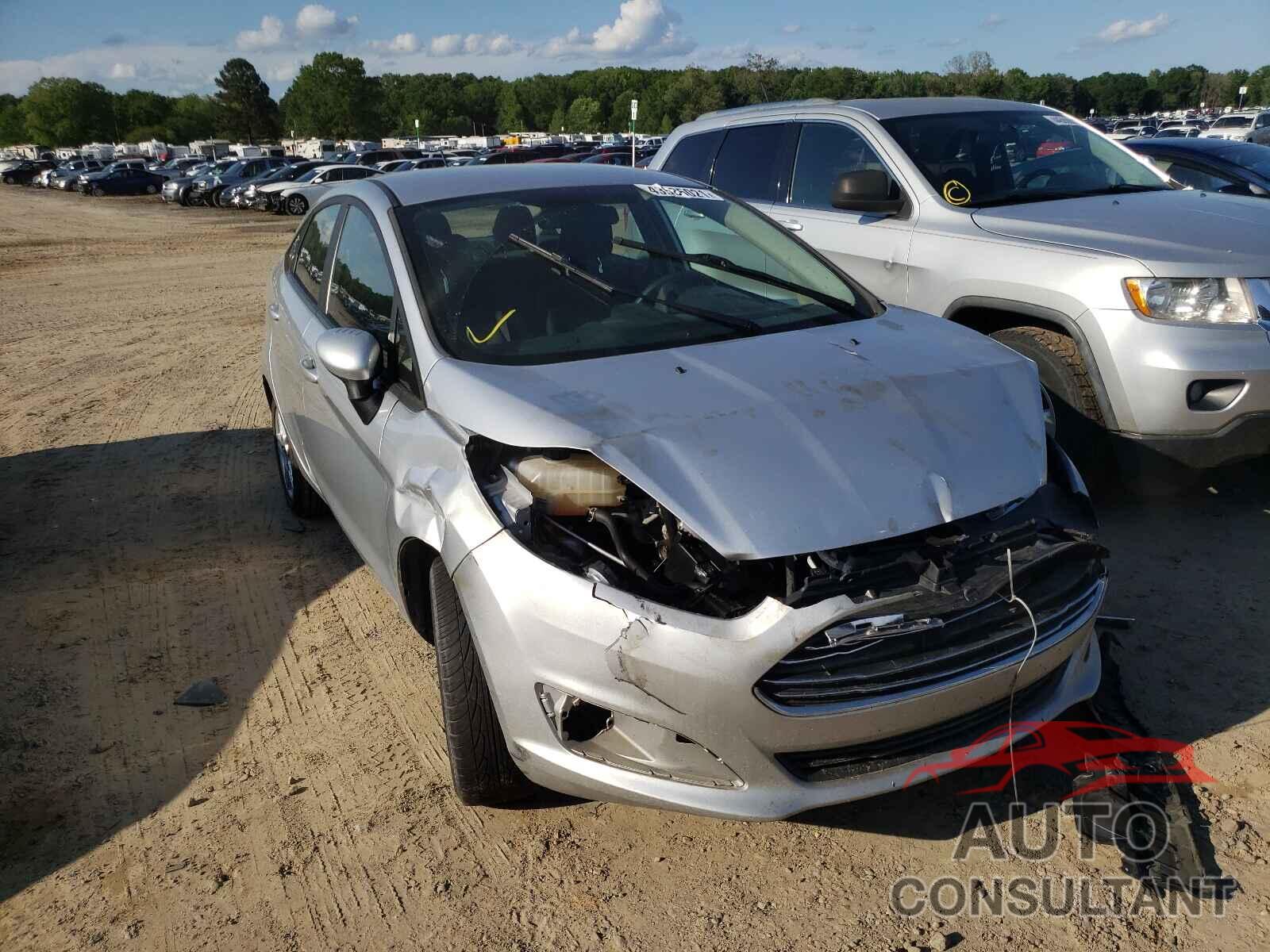 FORD FIESTA 2017 - 3FADP4BJ5HM136049