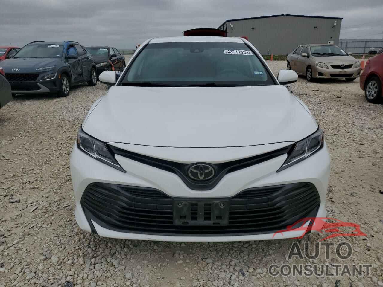 TOYOTA CAMRY 2019 - 4T1B11HK0KU687862