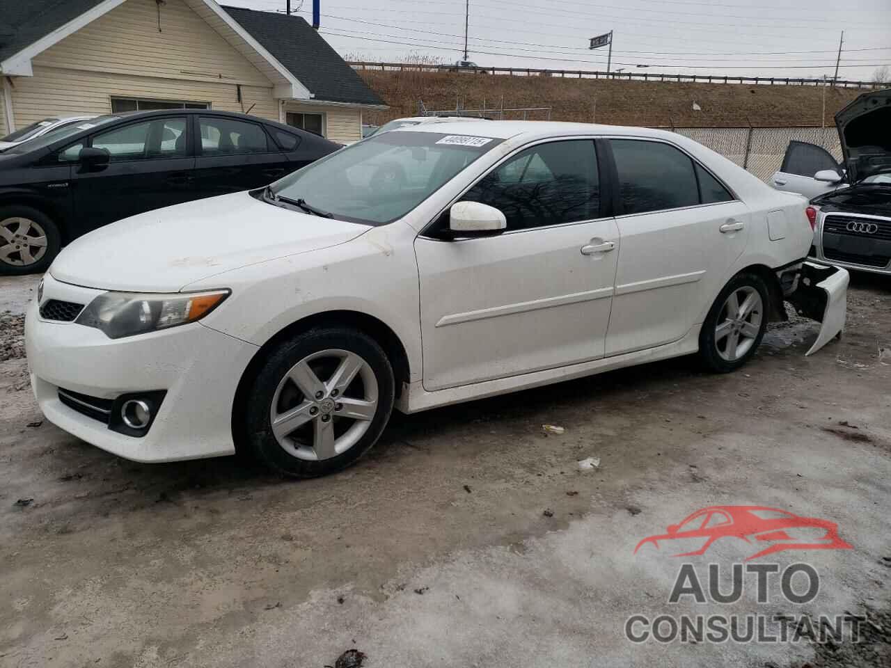 TOYOTA CAMRY 2013 - 4T1BF1FKXDU696088