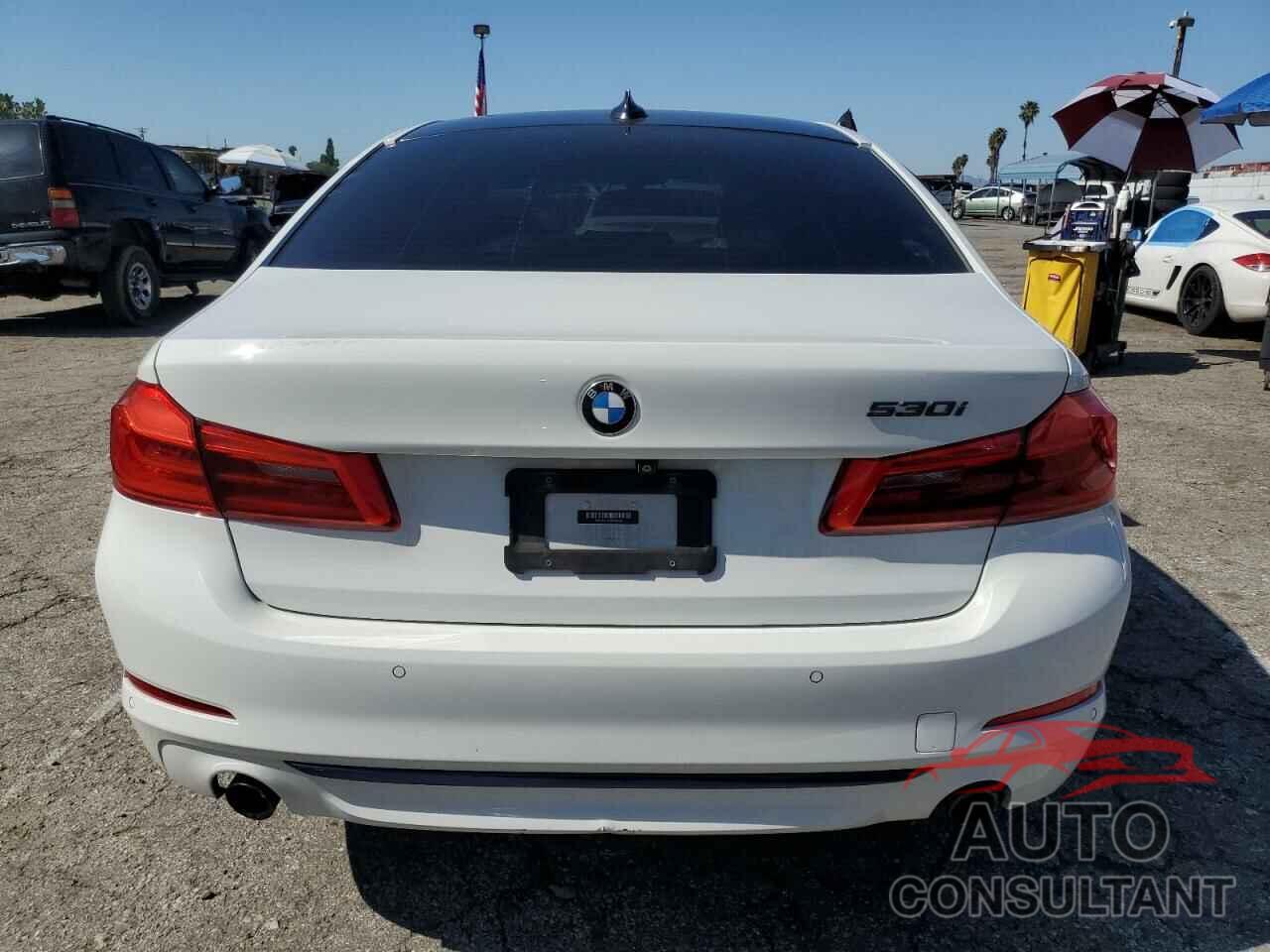 BMW 5 SERIES 2018 - WBAJA5C5XJWA39683