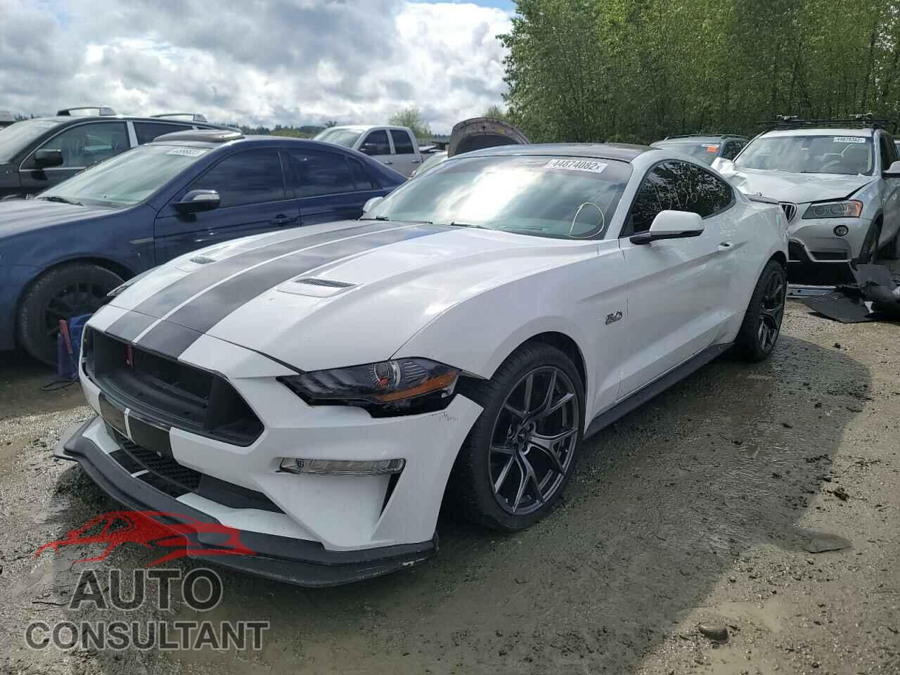 FORD MUSTANG 2020 - 1FA6P8CF2L5170555