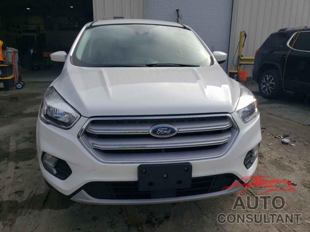 FORD ESCAPE 2019 - 1FMCU9GD0KUB92140