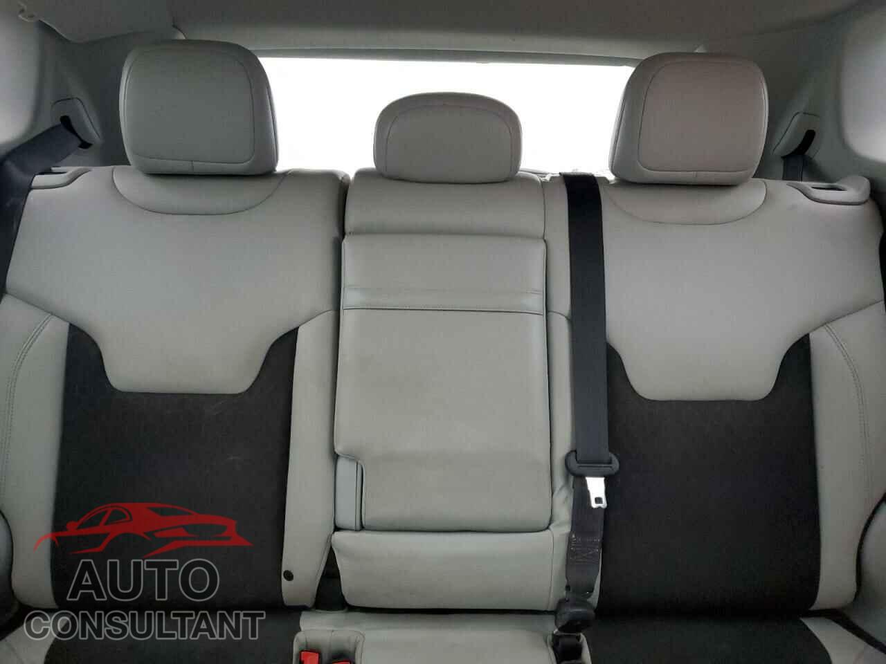 JEEP COMPASS 2017 - 3C4NJDBB6HT656016